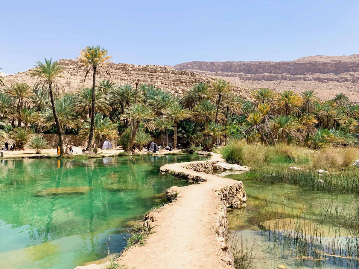 Visit Wadi Bani Khalid