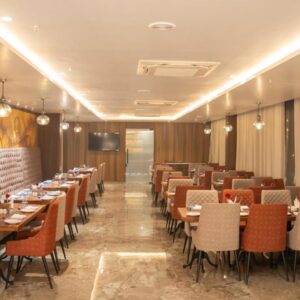 Pride Elite, Daman 3