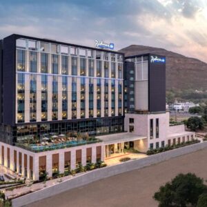 Radisson Blu Hotel & Spa, Nashik 2