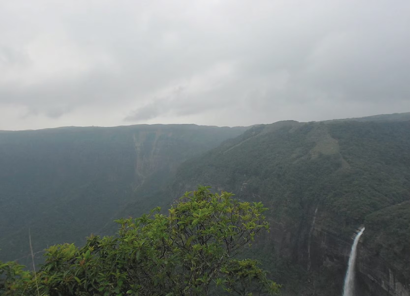 Shillong Serenity & Guwahati Grace - I Fly – Assam