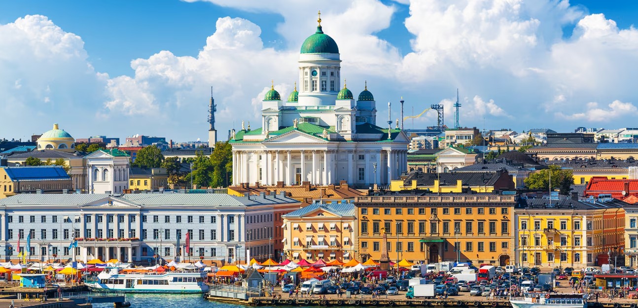 Finland with Kakslauttanen Arctic Resort - I Fly – Finland