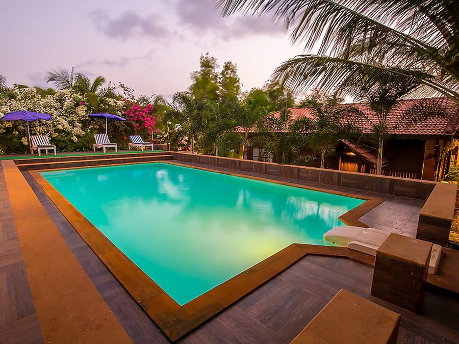 Baga Beachfront 4-Star Hotel 4N – Goa