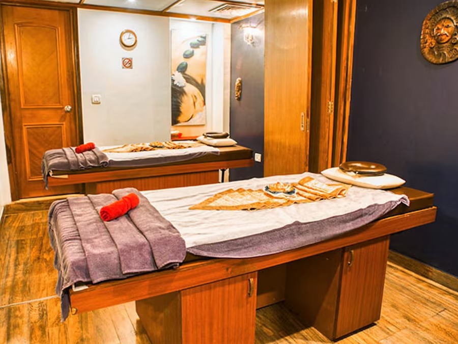 North Goa Getaway with 4-Star Hotel – Goa