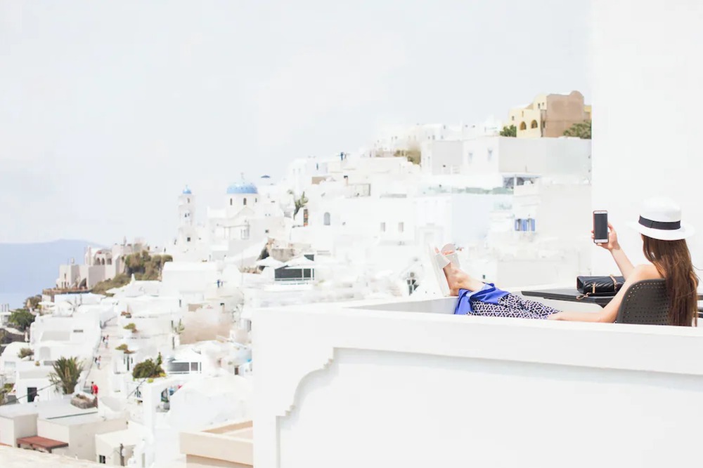 Santorini Gateway! - I Fly – Greece