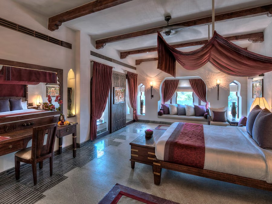 Hampi with Stay at Evolve Back Resort – Karnataka
