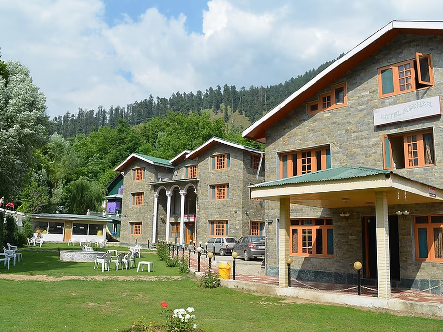 Dreamy Kashmir Honeymoon - I Fly – Kashmir