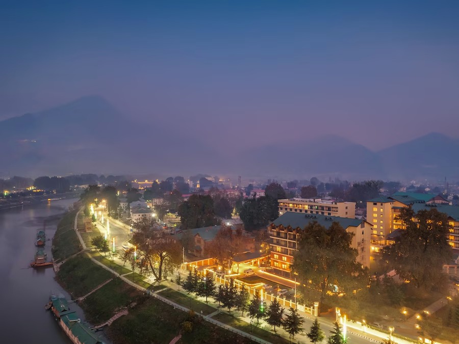 Grand Kashmir Holiday - I Fly – Kashmir