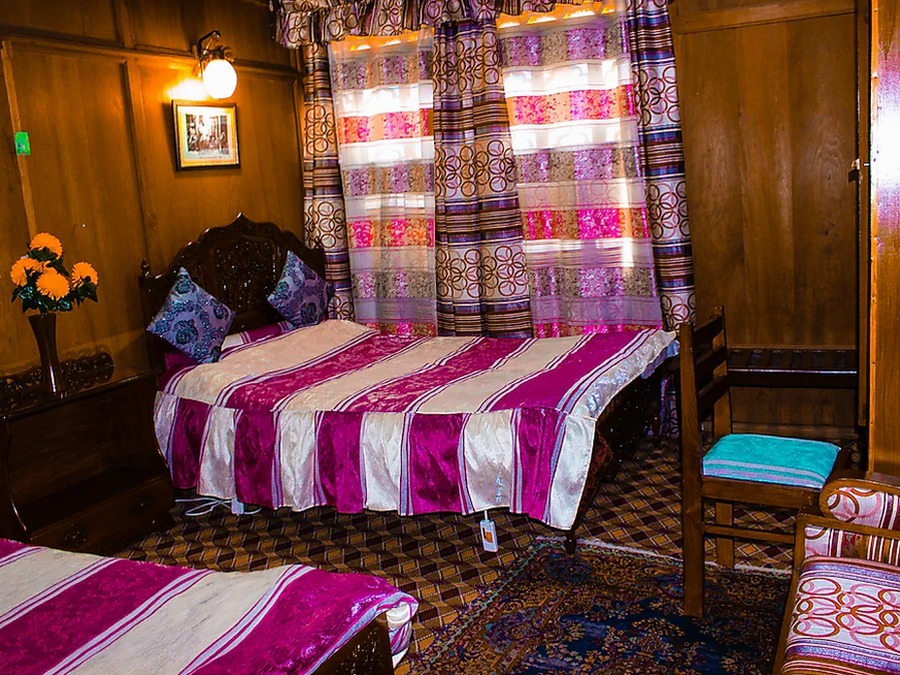 Gorgeous Kashmir with Sonmarg - Houseboat Stay – Kashmir