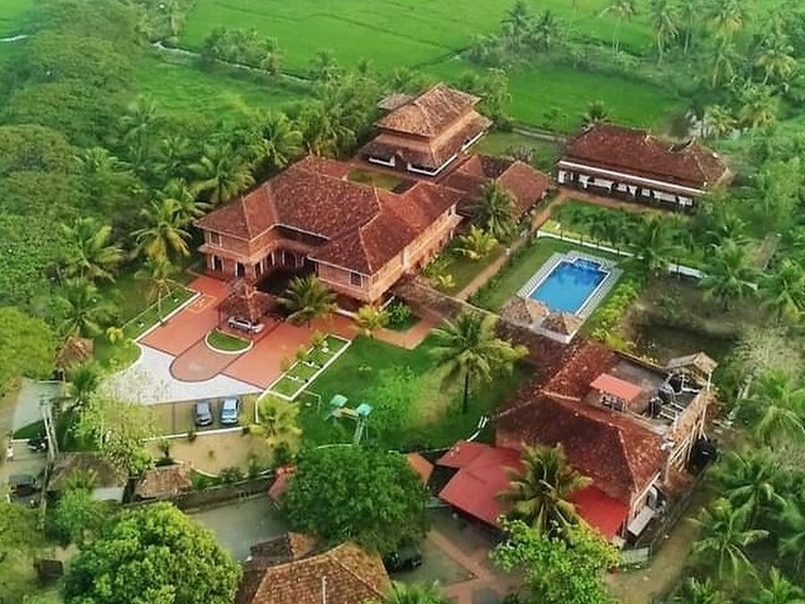 2N Kumarakom Backwater Escape – Kerala