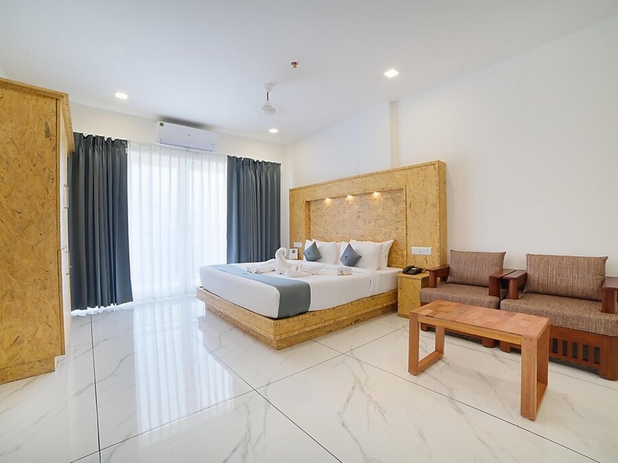 2N Munnar Hill Station Escape – Kerala