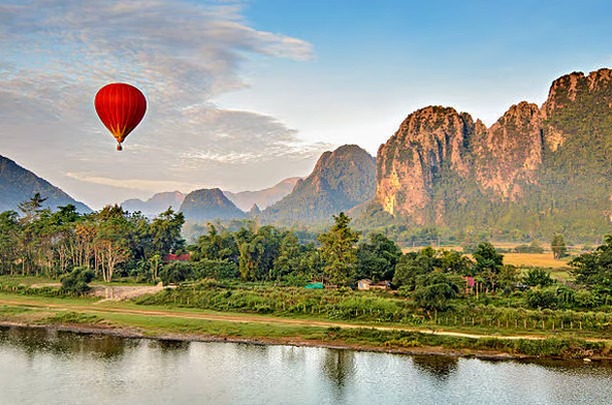 Laos Mountains & Culture Journey – Laos