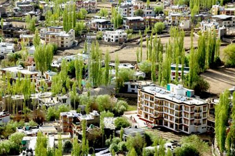 Ladakh Tour- Himalayan Odyssey (Deluxe) – Leh