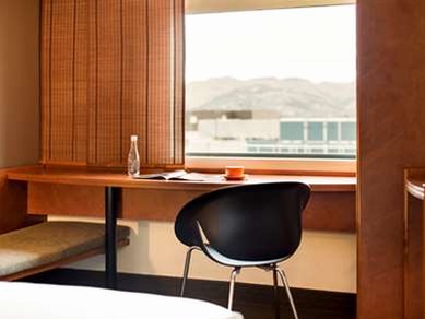 Splendid South - Coach Tour with Standard Hotels - I Fly – New Zealand