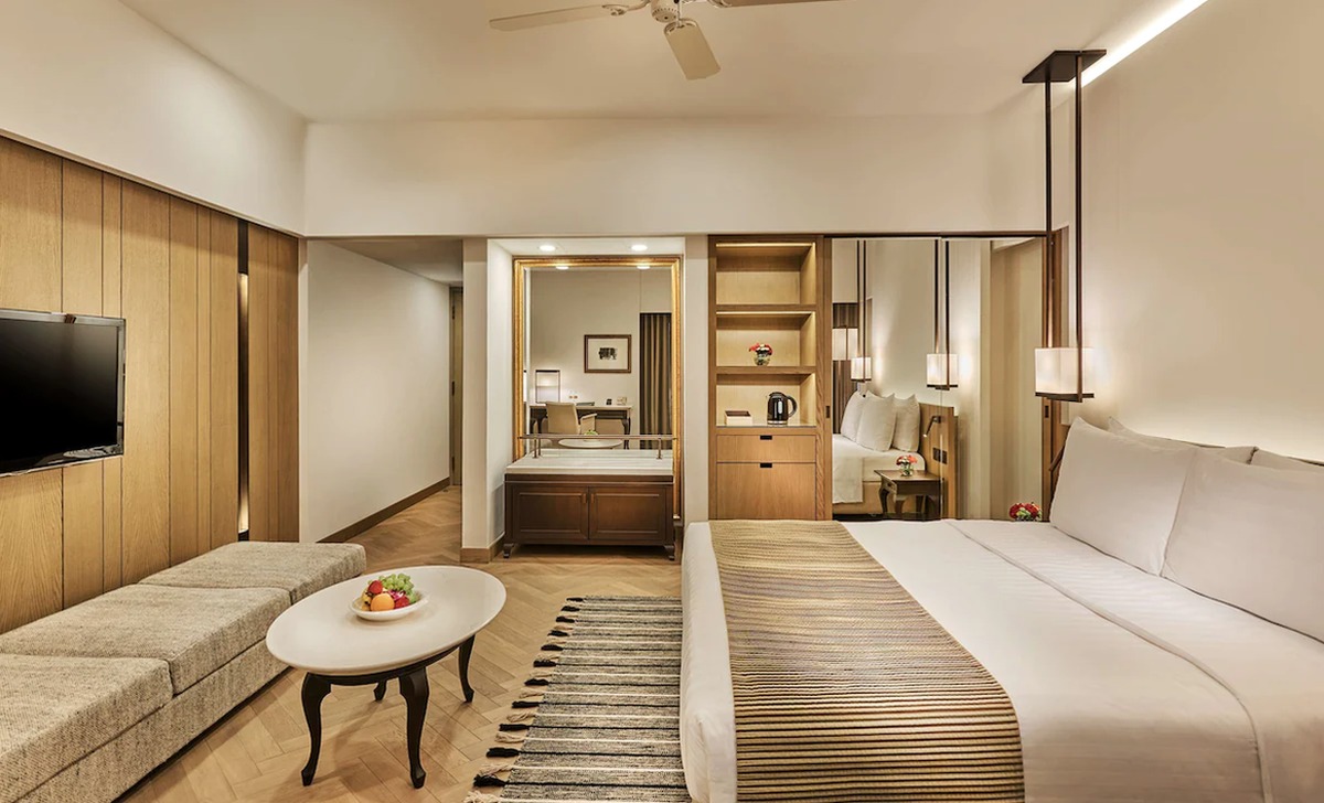 Lush Singapore Vacation - I Fly – Singapore