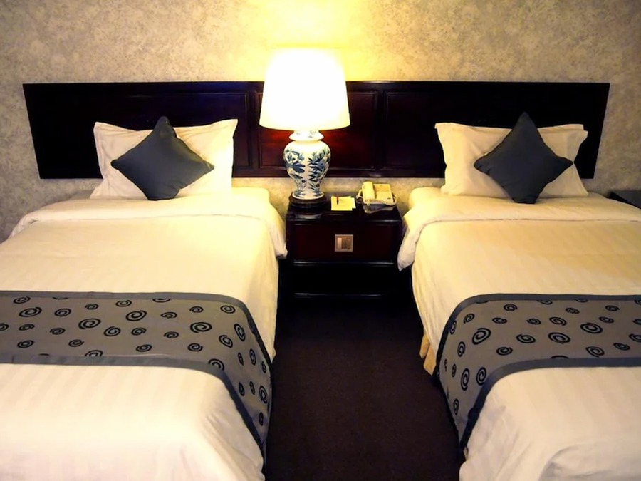 Ultimate Singapore & Disney Cruise – Singapore