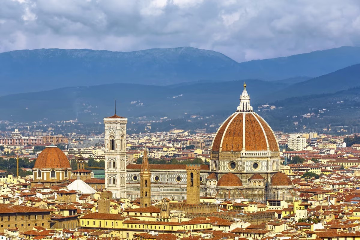 Charming Italy & Switzerland - 2026 (Guided Tour) - I Fly – Switzerland
