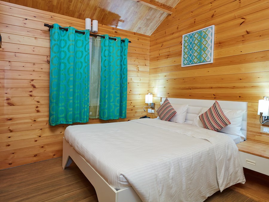 Mahabalipuram & Puducherry with Hotel Stay – Tamil Nadu