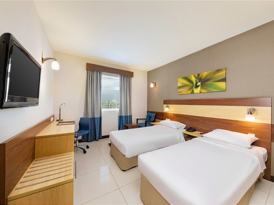 Mini Break in Sharjah - I Fly – United Arab Emirates