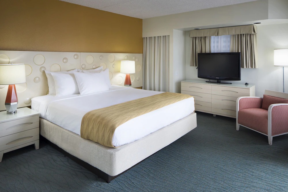 Hawaiian Escape - I Fly – United States