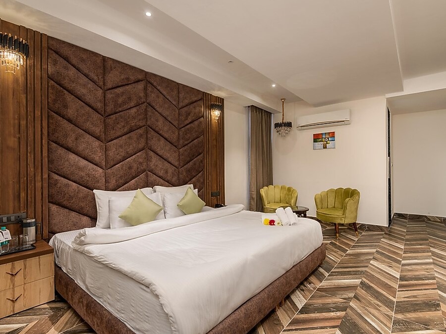 Romantic Stay in Dehradun – Uttarakhand